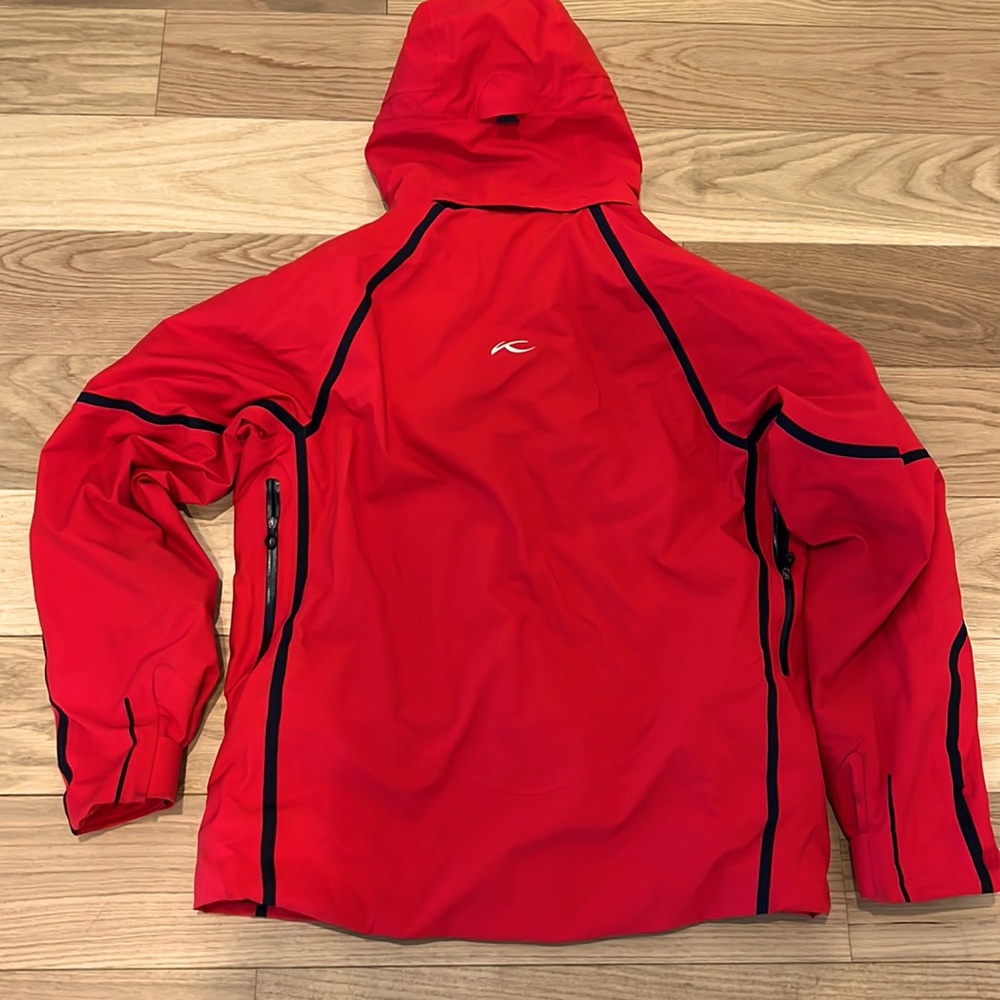 KJUS men’s formula ski jacket - Picture 2 of 12